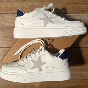 VINTAGE HAVANA LAUREE PLATFORM COURT SNEAKERS SIZE 9 NEW IN BOX